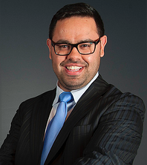 Bastien ÖK, Directeur valoricert